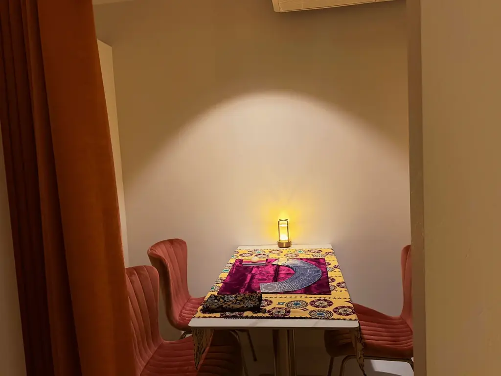 【北陸・石川に初上陸】占いサロン羅心盤が金沢に新店舗オープン、都会の喧騒を忘れる癒し空間で“心を整える”体験を 画像 2