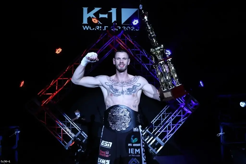 【K-1大会事後レポート】-90kg世界最強決定トーナメントでルーカス(ドイツ)が全試合1R決着で制覇！タイトル戦では里見が新王座、石井は初防衛に成功 画像 1