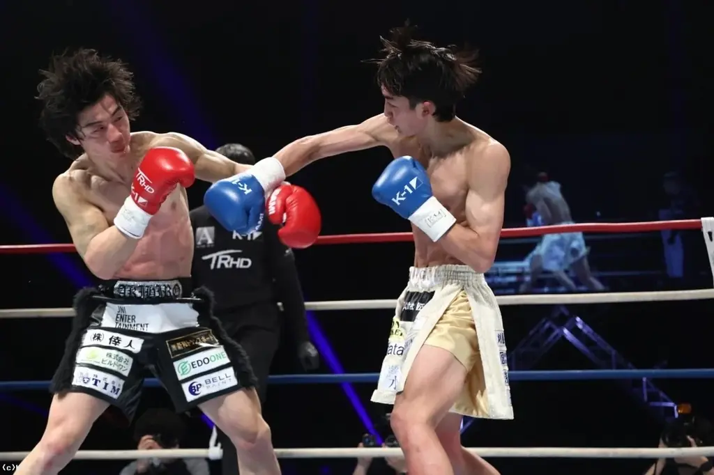 【K-1大会事後レポート】-90kg世界最強決定トーナメントでルーカス(ドイツ)が全試合1R決着で制覇！タイトル戦では里見が新王座、石井は初防衛に成功 画像 7