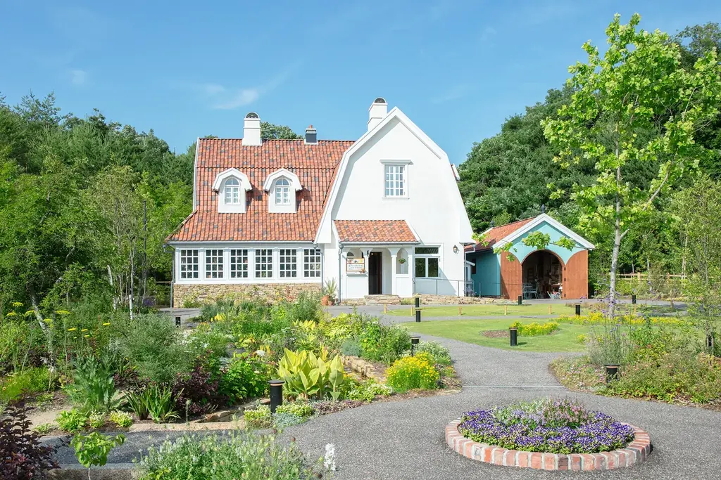 「ハウルの城」「魔女の家」「オキノ邸」公式パンフレット発売決定 画像 6