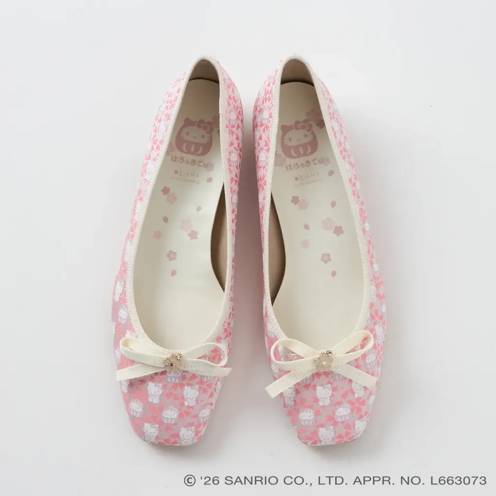 「Sanrio characters × DIANA」桜柄の西陣織にハローキティ柄をプリントした特別感溢れる素材を使用した新シリーズが登場！ 画像 5