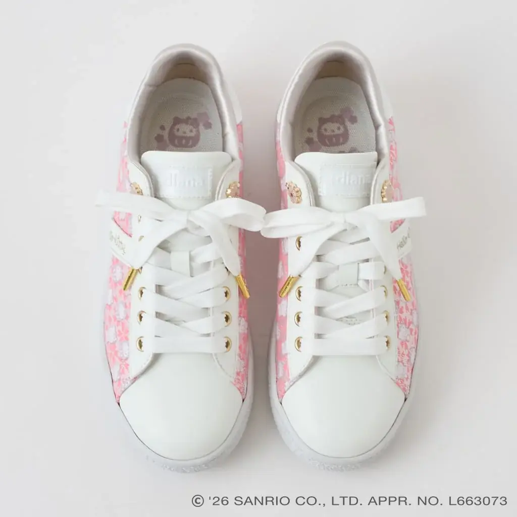 「Sanrio characters × DIANA」桜柄の西陣織にハローキティ柄をプリントした特別感溢れる素材を使用した新シリーズが登場！ 画像 8