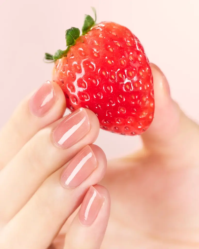 フレッシュな果実カラーで、指先にみずみずしい彩りを。パラドゥから、「もぎたてのフルーツ」をイメージした春のネイルコレクションが登場。 画像 4