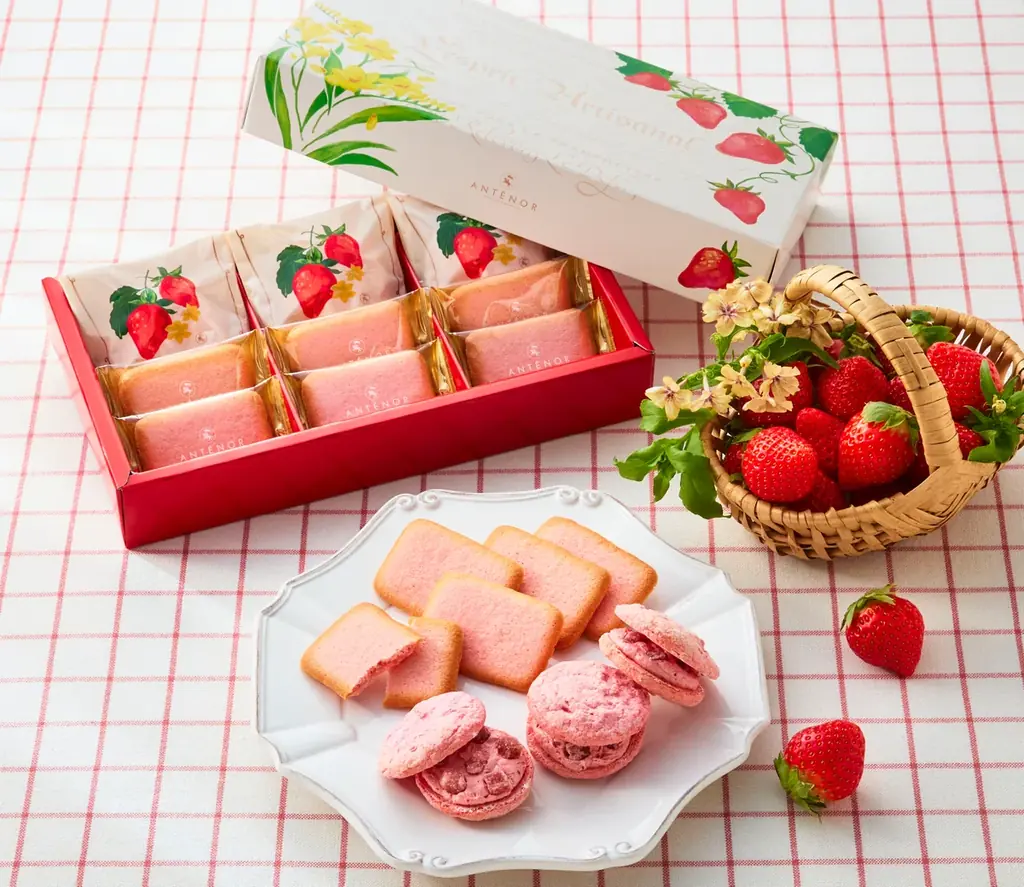 心もはずむ「苺の焼き菓子」で至福のひとときを。【アンテノール】期間限定の贈り物 画像 3