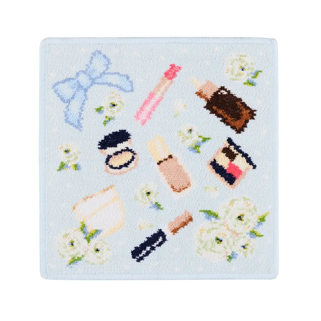 エスティ ローダー、「FEILER（フェイラー）」との再コラボレーションを発表。ブランド ベストセラーのアイテムをモチーフにした限定ハンカチを含む特別セットを販売 画像 2