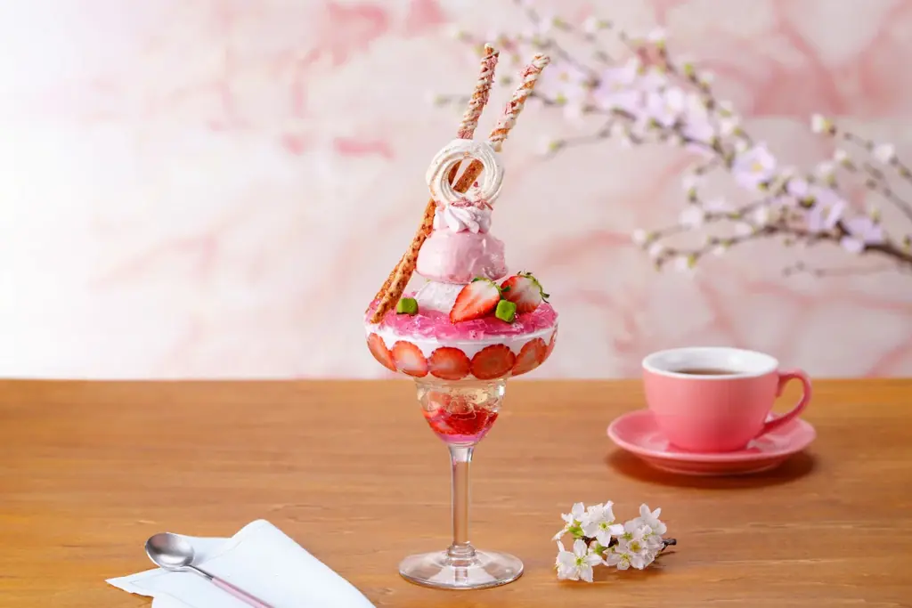 桜色に染まる春、いちごと桜を楽しむ『Spring Parfait ＆ Cocktail』発売【ウェスティンホテル仙台】 画像 2