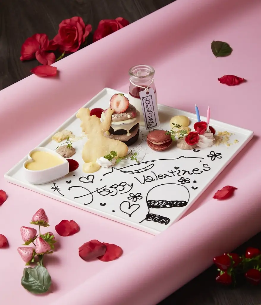 【2月限定】アリスのバレンタインデザートプレート登場！あなただけの言葉をチョコレートに添えて♪｜大阪・梅田「幻想の国のアリス」 画像 2