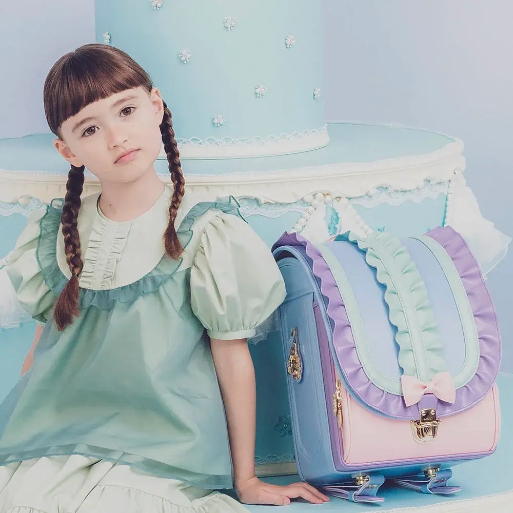 【LIRICO×阪急うめだ本店】阪急限定「スミレ」ランドセル＆2027新作が登場！キッズウエア新ブランド「Chérie Robe」初お披露目の限定ストアを2月15日より開催 画像 5