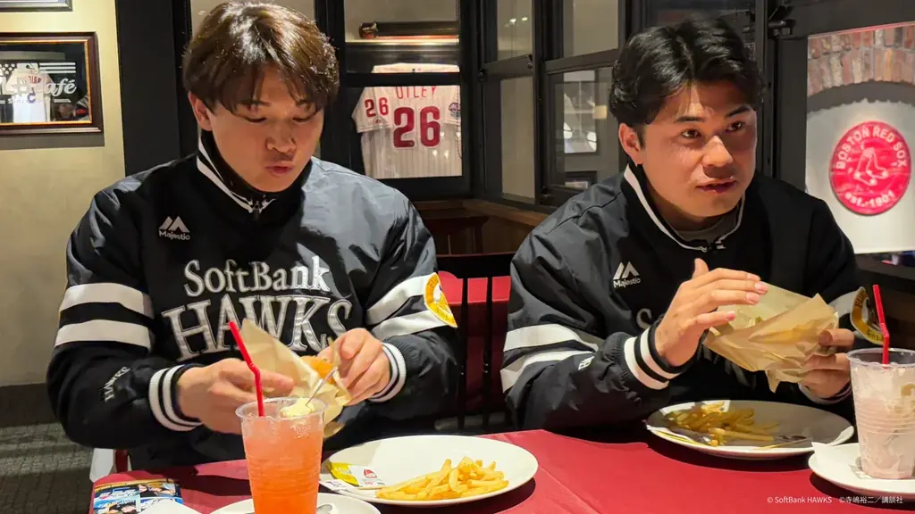 【福岡ソフトバンクホークス】松本晴投手・谷川原選手が「大『ダイヤのＡ actⅡ』原画展」福岡展に来場！開催は3月14日（土）まで 画像 10