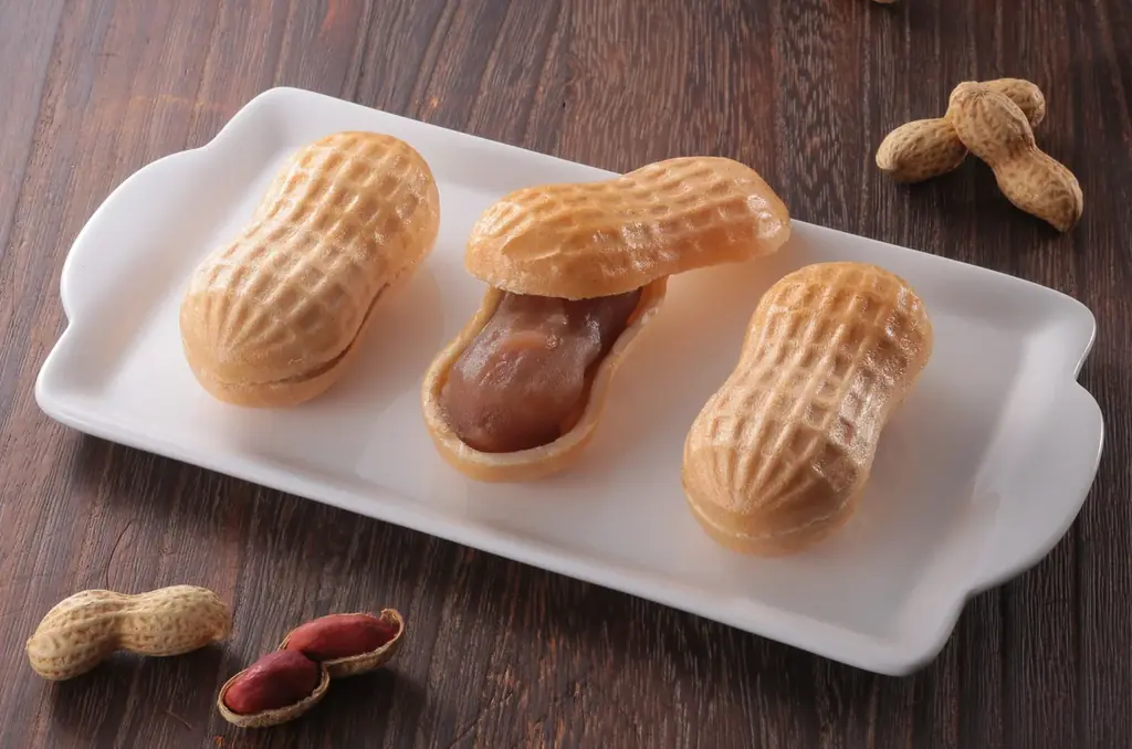 2月15日開始 オランダ家『楽花生最中』40周年イベント