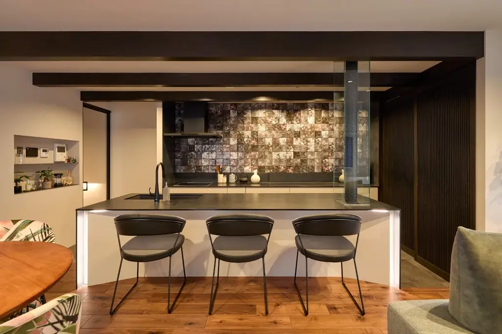 毎日がホテル気分に。造作キッチンと回遊動線で暮らしが整う、「暖炉のあるマンションリノベ」見学会を愛知県岡崎市で開催決定 画像 5