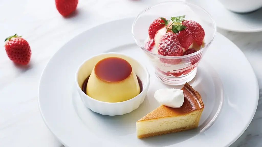 2026年 カフェモロゾフ春メニュー　旬のフルーツを贅沢に味わうスイーツが登場 画像 2