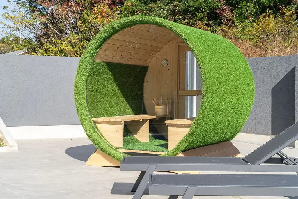 【新掲載】最大10名で1名9,800円〜「日本の夕陽百選」英虞湾を望む、サウナ＆プール付き1棟貸切ヴィラ「Others ～アザーズ伊勢志摩～」が特定日限定プランを販売開始 画像 6