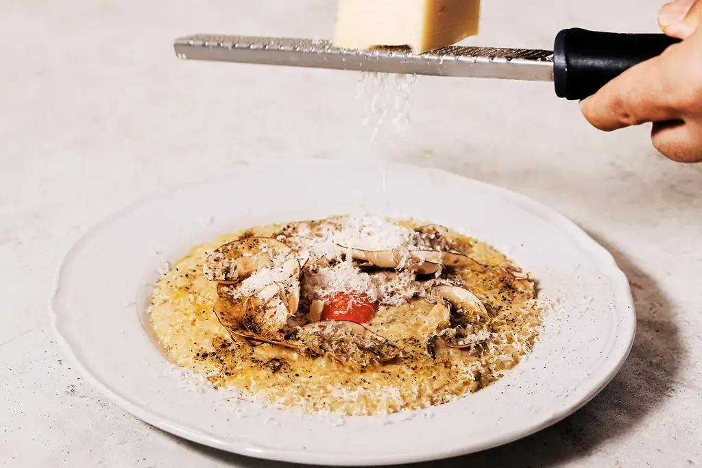 新宿駅前の高架下に誕生！かつての“イタメシ”を東京らしくモダンに表現した、オールデイイタリアン「PUPA イタメシとワイン」が2/24（火）グランドオープン 画像 11