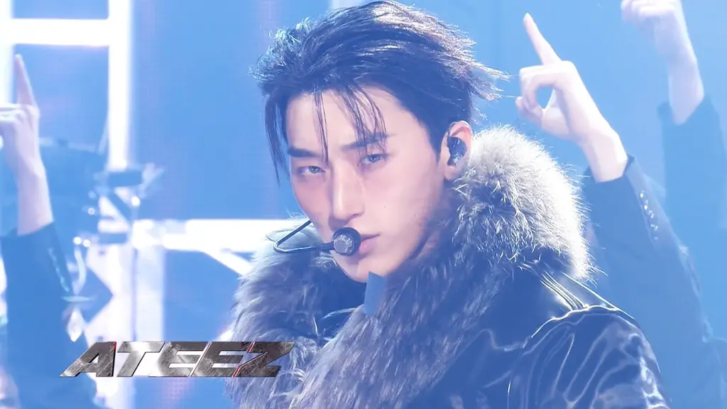 “EJ × Yihyun × SHINYU”新MCがついに合流！ATEEZ、KiiiKiiiほか注目のアーティストも続々と登場！『SBS人気歌謡』最新回が 「Music K」にて日本最速・独占配信中 画像 2