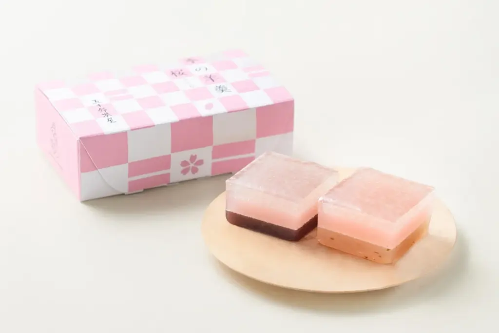 赤福／五十鈴茶屋、横浜高島屋で実演販売｜つくりたての赤福餅、新商品「抹茶コルネ」 画像 8