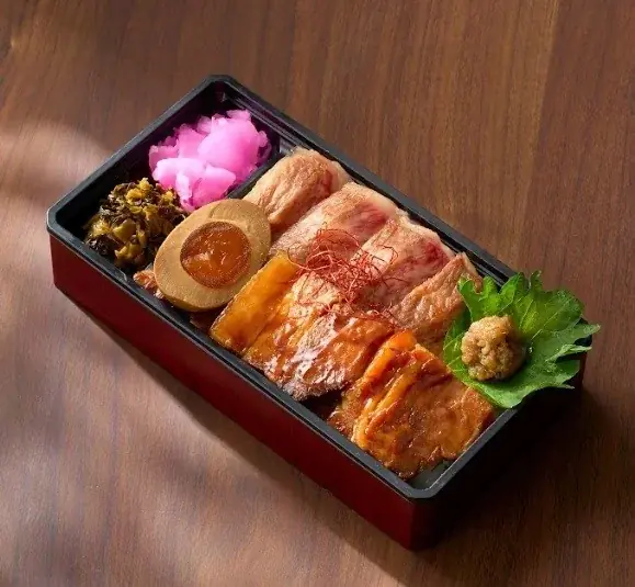 【阪急うめだ本店】 関西初出店の博多鉄板焼肉「びっくり亭本家」が登場！九州名物のお肉をふんだんに使ったメニューと柑橘スイーツが一堂に 画像 15