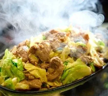 【阪急うめだ本店】 関西初出店の博多鉄板焼肉「びっくり亭本家」が登場！九州名物のお肉をふんだんに使ったメニューと柑橘スイーツが一堂に 画像 2