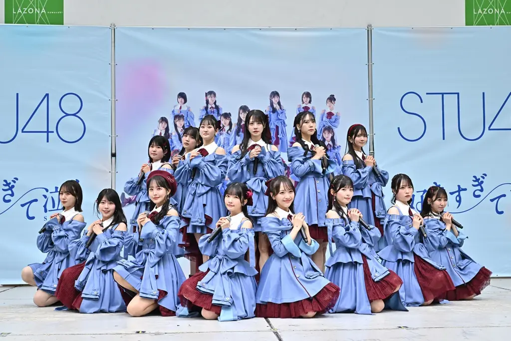 STU48 13thシングル「好きすぎて泣く」発売記念イベントをラゾーナ川崎プラザで開催！選抜メンバー16名で初パフォーマンス 画像 2