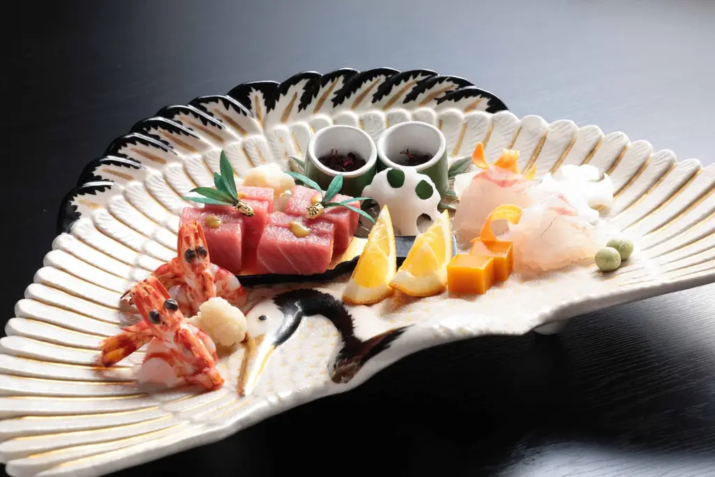 ミシュランが認めた極上の非日常へ。２月限定「雲仙灯りの花ぼうろ」特別宿泊プランを提供 画像 13