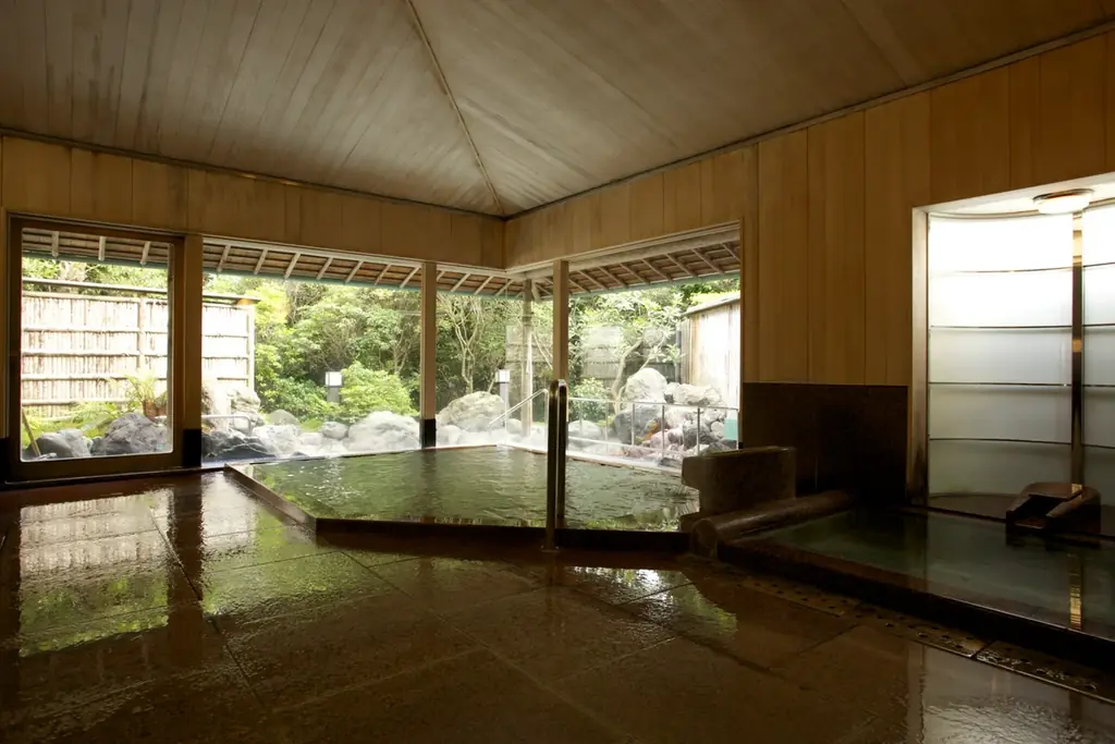 ミシュランが認めた極上の非日常へ。２月限定「雲仙灯りの花ぼうろ」特別宿泊プランを提供 画像 7