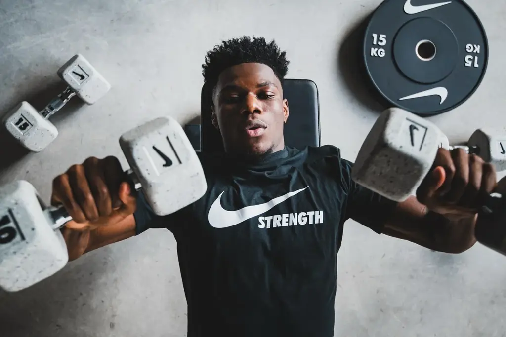 Nike Strengthポップアップ