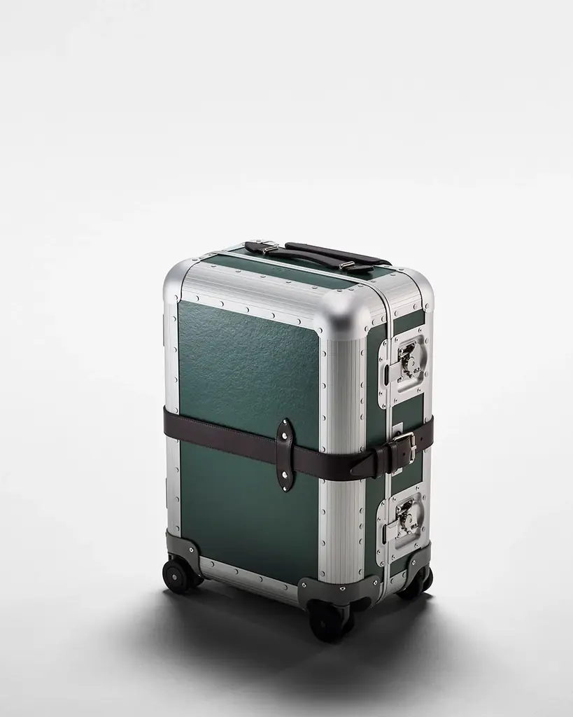 「FPM Milano」英国老舗トラベルブランド「GLOBE-TROTTER」との初となるコラボレーションコレクションを発表 画像 4