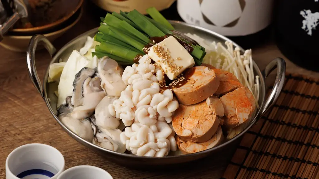 【120分食べ飲み放題 5,490円（税込）】累計25,000人に支持された『痛風鍋食べ放題』が30種飲み放題付きで新登場！｜2月限定｜日本酒原価酒蔵 画像 2