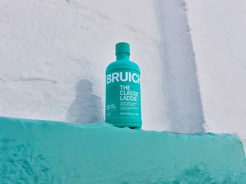 ブルックラディ10年、200mlが2/17にローソン先行発売