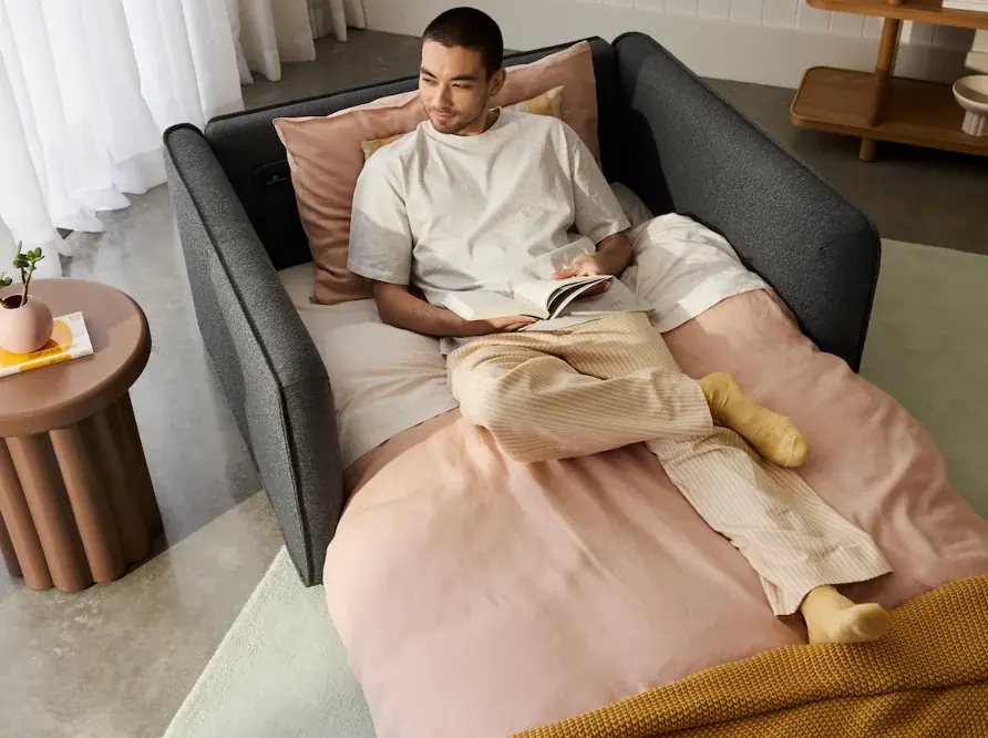 「仕事・くつろぎ・睡眠」をソファーベッド1台で叶える。「コアラ ワンルーム スイッチ」イベントを2月19日(木)〜3月31日(火)まで開催 画像 3