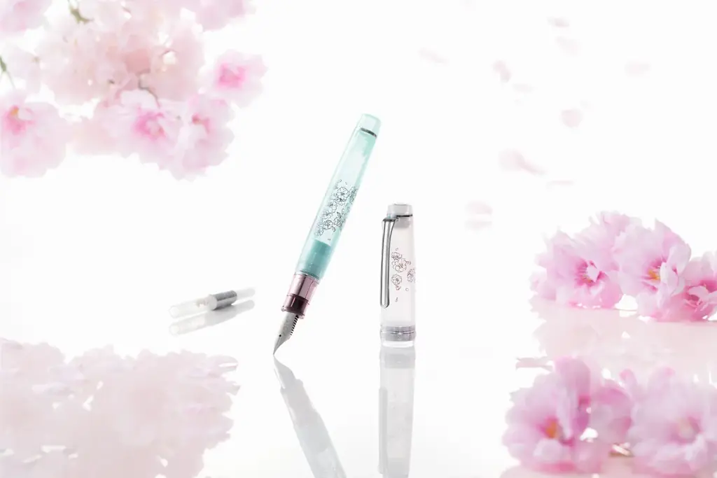 ancora（アンコーラ）「プロフェッショナルギア ステンレスニブ 万年筆 八重桜」を数量限定で新発売 画像 1
