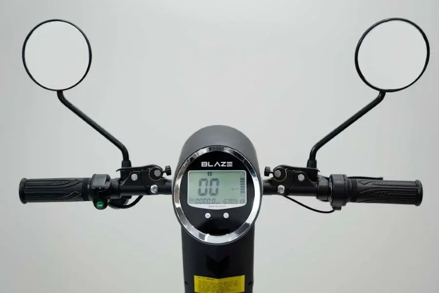 【日本最大級】㈱ブレイズは、介護業界の商談型展示会「東京ケアウィーク’26」に2車種のEVを出展！ 画像 14