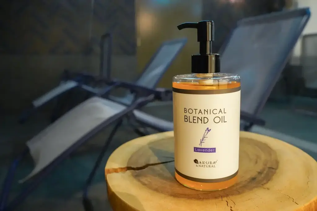 【レチスパ】美容液1本分のレチノールカプセル配合“泡だてない”クリームシャンプー、舞子ビラ「さふぃスパ舞子」メンズサウナ 第2回レディースデーに協賛。“ととのう頭皮ケア体験”を提供 画像 15