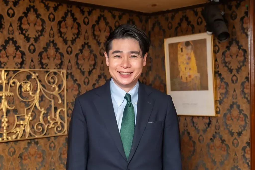 ABEMAオリジナル“人生再スタートバラエティ”『資産、全部売ってみた』2026年2月19日（木）夜11時より、全3話の特別番組として放送決定！番組MCには、小島瑠璃子&平成ノブシコブシ・吉村が就任 画像 5