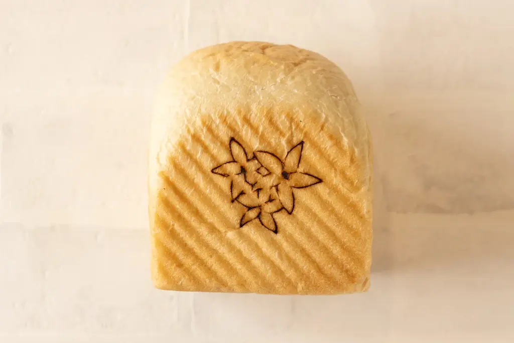 【ご好評につき4度目が実現】俳優 珠城りょうさんと俺のBakery・俺のイタリアンがコラボ！オリジナルノベルティも登場！ 画像 2