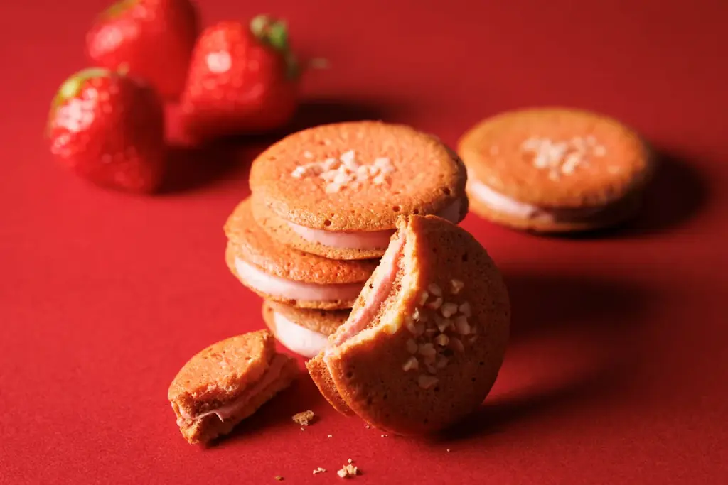 《関西限定》サク！ホロ！フワ！食感の【KARON(カロン)】より『チュイールサンド北海道チーズ』が2月20日（金）に新発売いたします。 画像 3