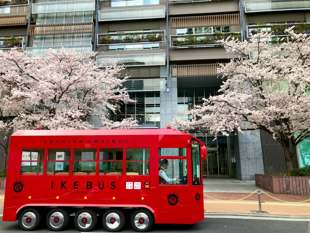 IKEBUS桜巡り宿泊プラン