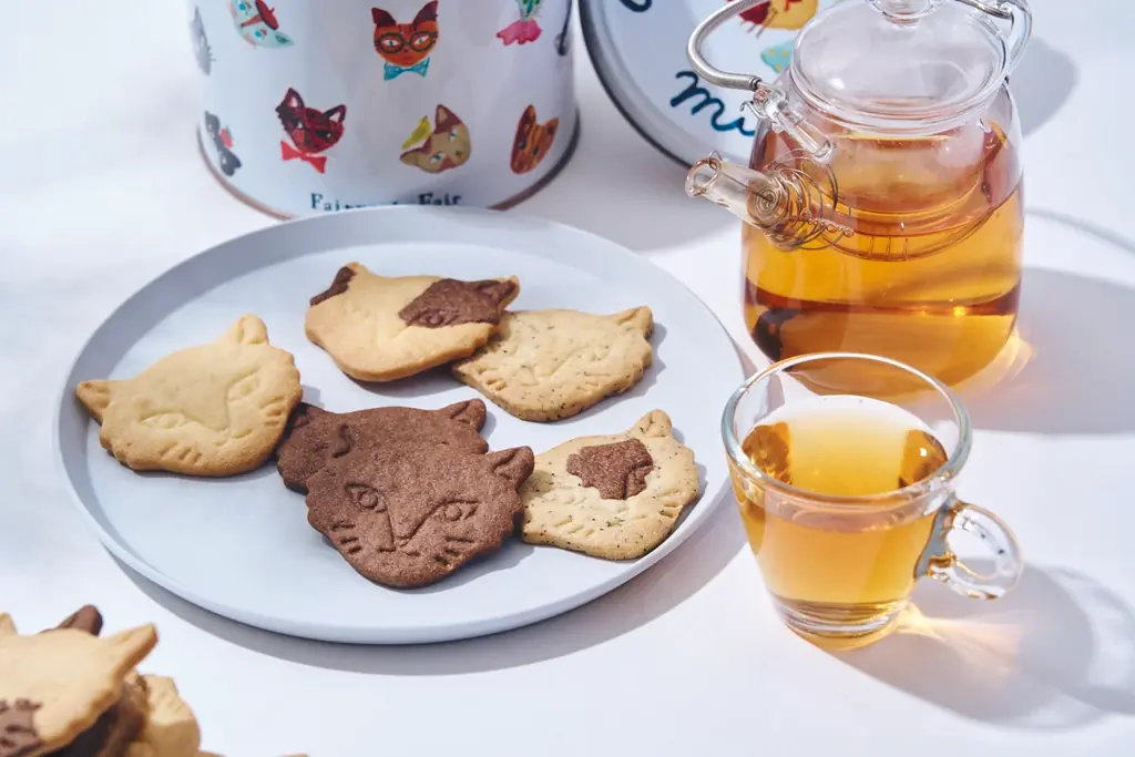 春のベリーピンクが主役、フェアリーケーキフェアのホワイトデーギフト2026。果実感がとろける希少いちご“古都華”の生バターサンドほか、春色ベリースイーツが登場！ 画像 12