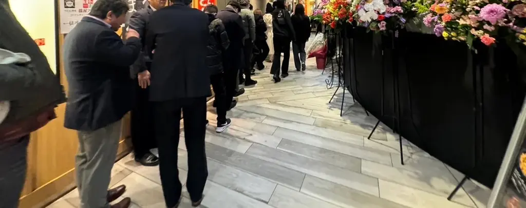 【初上陸！★大行列で大盛況！】焼肉こじま初の“生冷麺ランチ”が行列！100食限定セット即完売！キャンペーンは2月一杯開催★ 画像 2