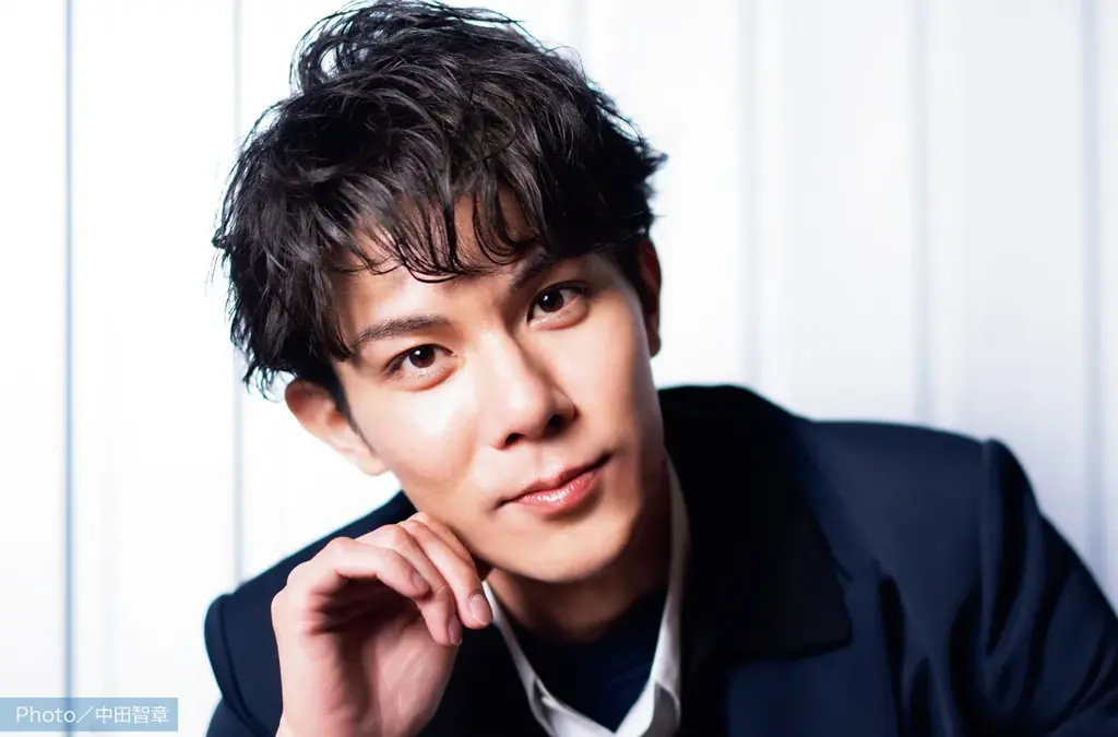 【本日発行】フリーペーパー『月刊ローチケ／月刊HMV&BOOKS』2月15日号の表紙・巻頭特集は「back number」＆「DREAMS COME TRUE」！ 画像 3