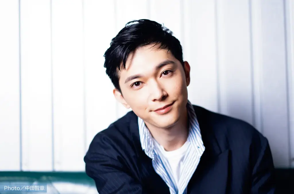 【本日発行】フリーペーパー『月刊ローチケ／月刊HMV&BOOKS』2月15日号の表紙・巻頭特集は「back number」＆「DREAMS COME TRUE」！ 画像 4