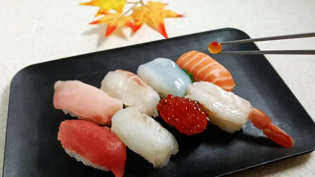 持った瞬間、違いがわかる。全面すべり止め加工で指が吸いつくようにフィット。極細1.5mm箸先で使いやすさを追求したチタン『無玄箸』誕生 画像 3