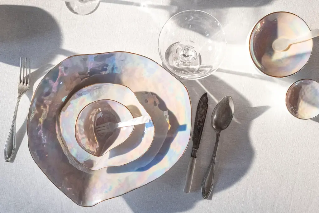 世界のトップシェフ採用の新進リモージュ高級磁器「Sarah-Linda（サラ・リンダ）」日本本格展開開始— 体験設計が進むガストロノミー市場に新たな選択肢 — 画像 2