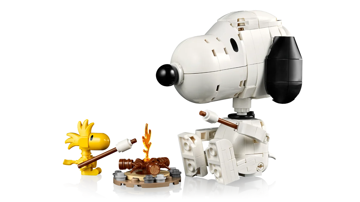 ファン考案によるアイデアを「大人向けレゴ®セット」として製品化 レゴグループとピーナッツ初のコラボレーションによりスヌーピーの心温まるシーンを再現「レゴ®アイデア ピーナッツ：スヌーピーの犬小屋」登場 画像 2