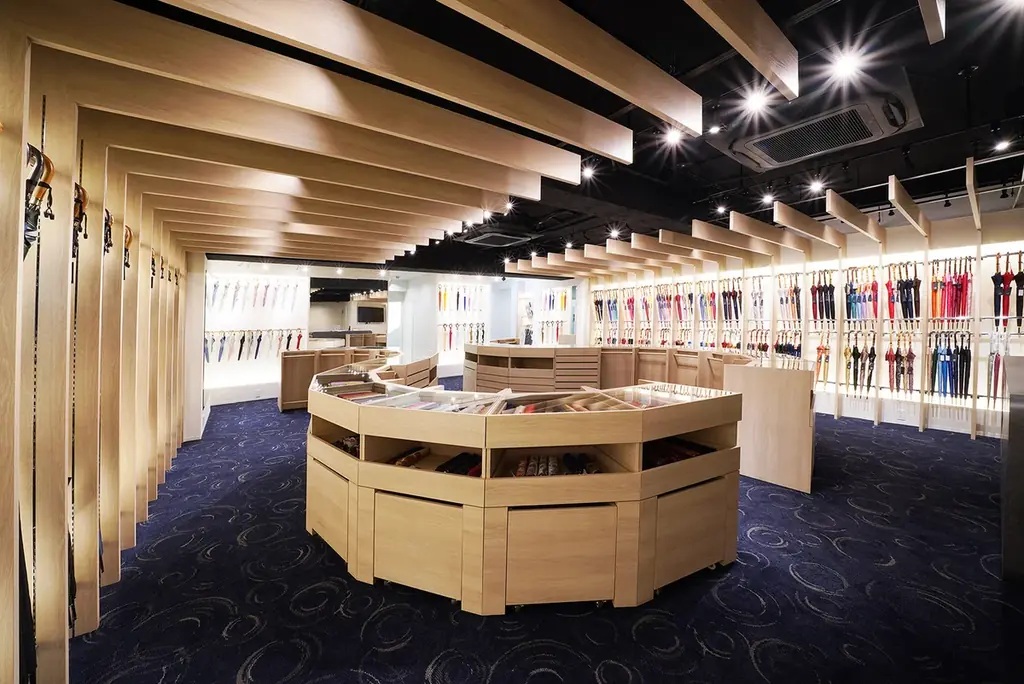 【限定発売】トンボ洋傘前原光榮商店は、今年も”とろけるスイーツ”をイメージした洋傘「メルト」シリーズが数量限定で発売。3年目の今年は「オランジェット」が新登場。ホワイトデーギフトにおすすめです。 画像 7