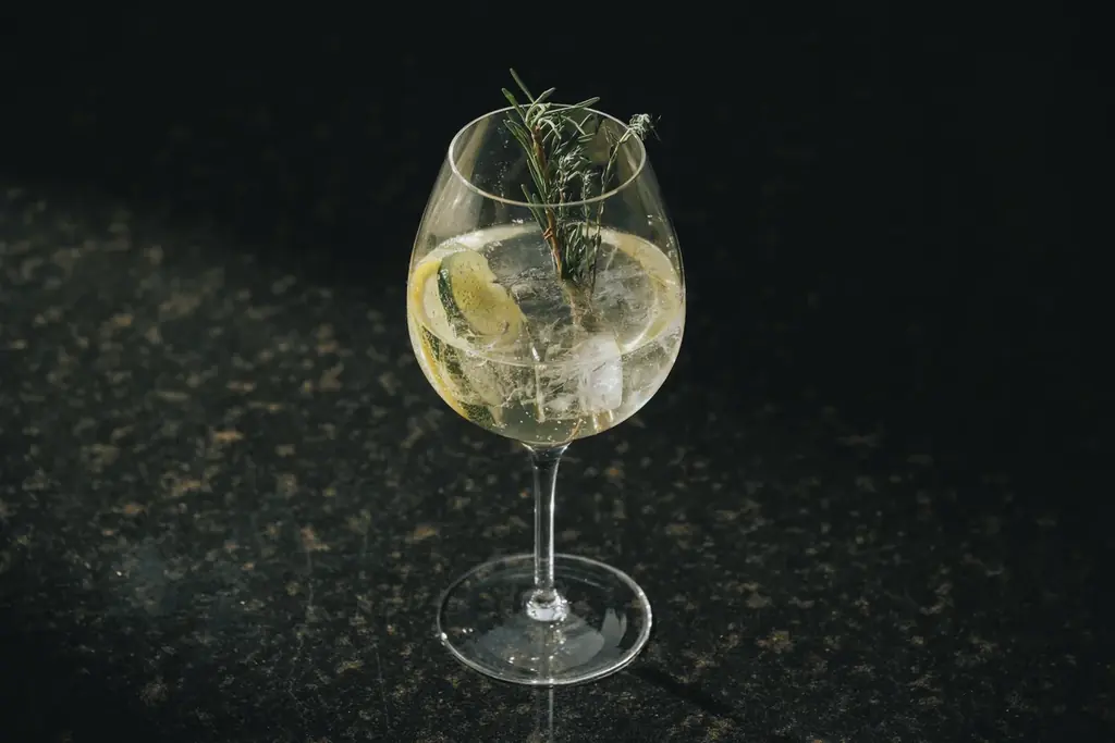 シャネル銀座ビルディング ルーフトップテラス「LE JARDIN DE TWEED」2026年の営業を3月1日（日）開始 画像 6