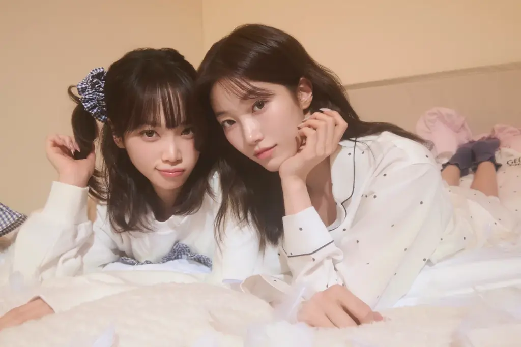 【gelato pique(ジェラート ピケ)】「LE SSERAFIM(ルセラフィム)」が着こなすギンガムチェックやドット柄、フリルにときめく新作「WHITE DAY COLLECTION 」を公開 画像 5