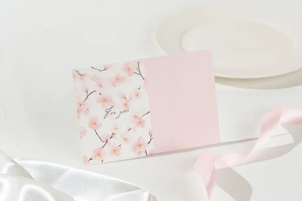 シフォンケーキに桜ゼリー？！水面に浮かぶ桜を表現した「SAKURA」2月16日発売｜This is CHIFFON CAKE. 画像 2