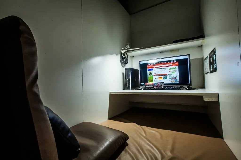 【公開記念】心震わす極上エンタメミステリー！2/27（金）公開の映画『木挽町のあだ討ち』“劇場鑑賞券＆映画オリジナルグッズ”が当たるキャンペーンを大人の遊び場「バグース」で開催 画像 11