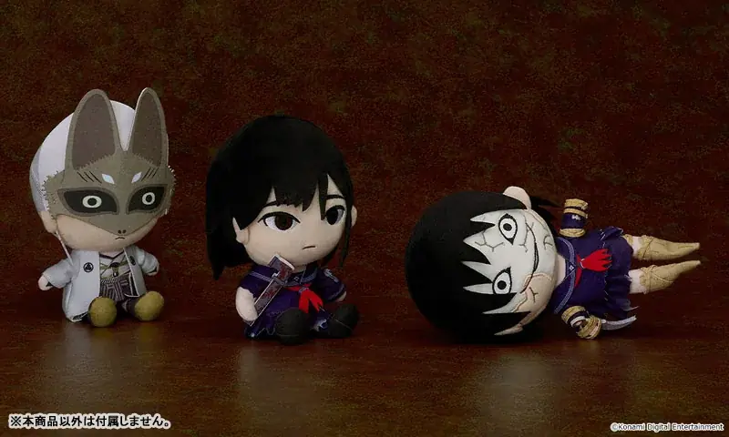 『SILENT HILL f』より、「深水雛子」「狐面の男」「アヤカカシ」がぬいぐるみで登場。 画像 1